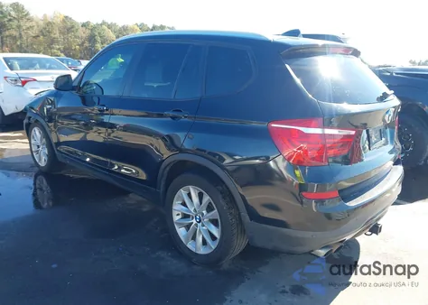 2015 BMW X3 xDrive28I z USA, uszkodzony, nr VIN 5UXWX9C54F0D45656